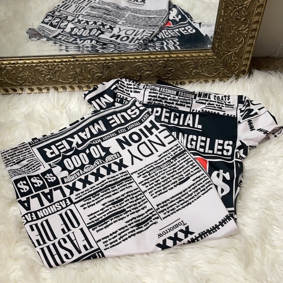 Brand new never been worn size SMALL - Picture 3 of 3